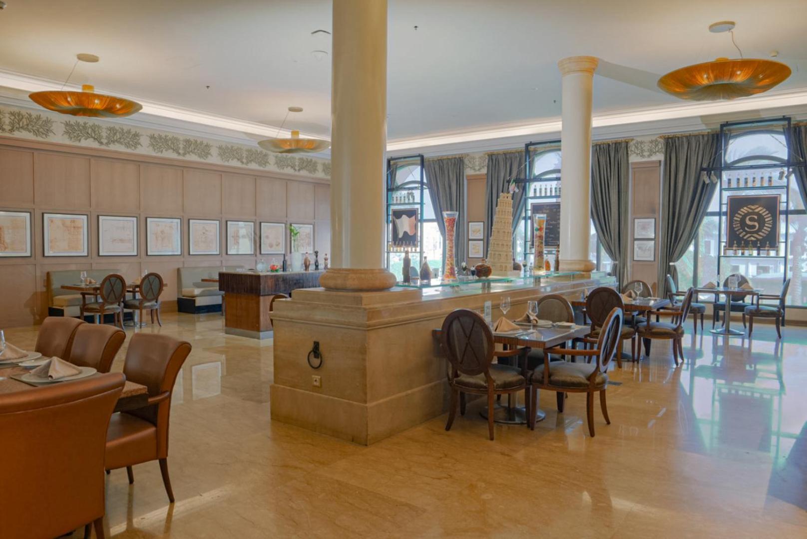 Sheraton Dammam Hotel&Convention Centre Esterno foto