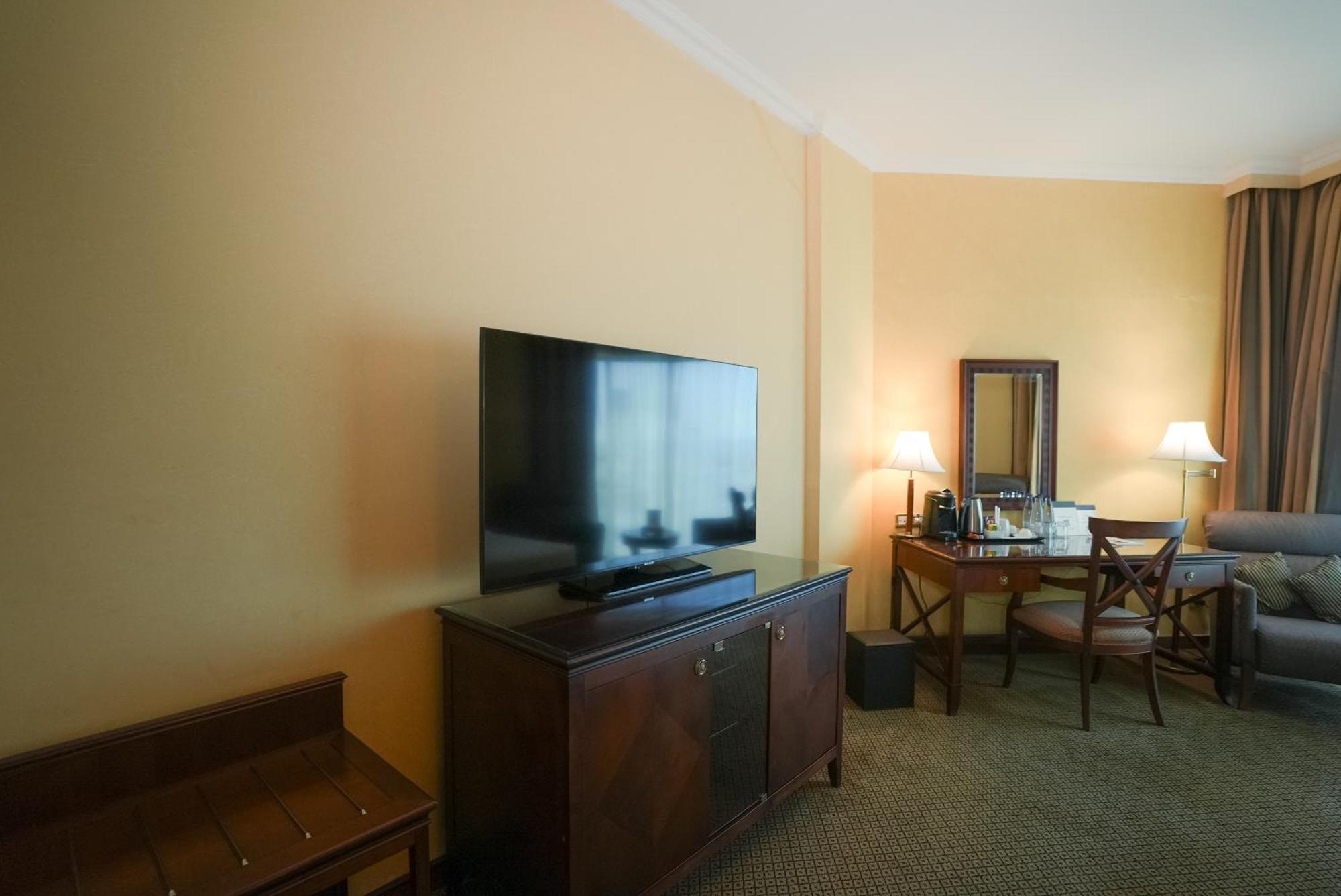 Sheraton Dammam Hotel&Convention Centre Esterno foto